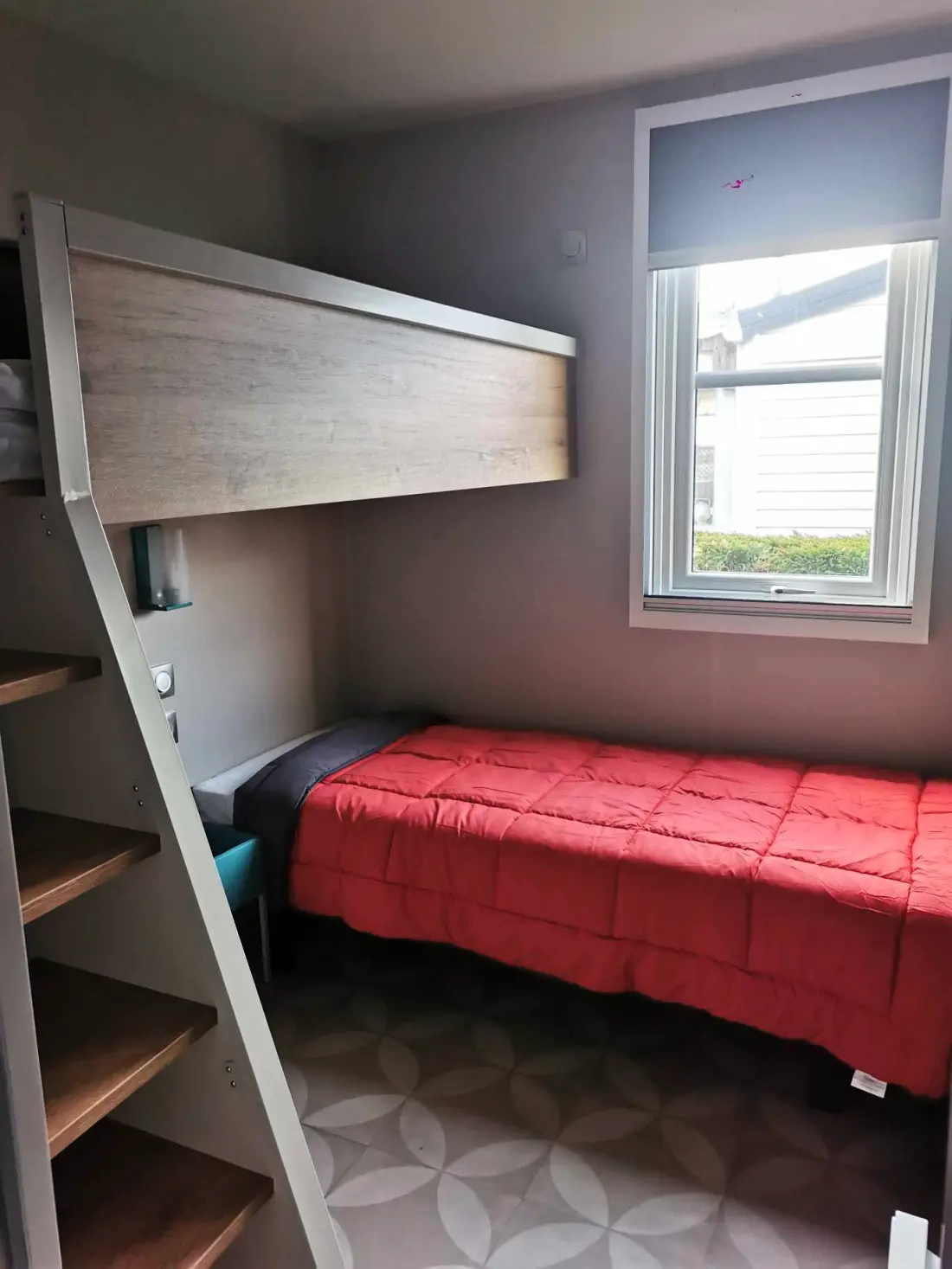Camping Paradis Les Roses4 étoiles★★★★