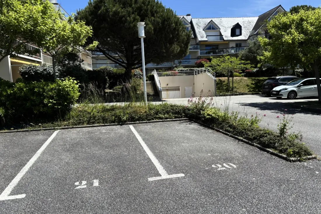 Appartement Centre Ville Avec Parking Proche Grande  Plage