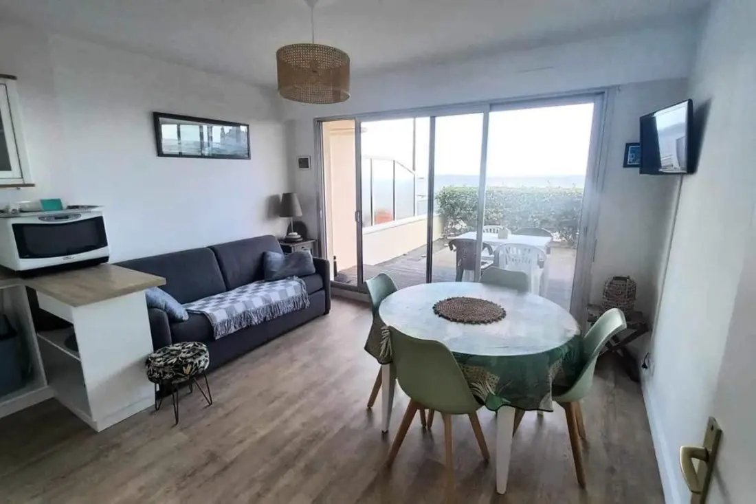 Appartement Vue Belle Iles  Et Le Chateau Turpault
