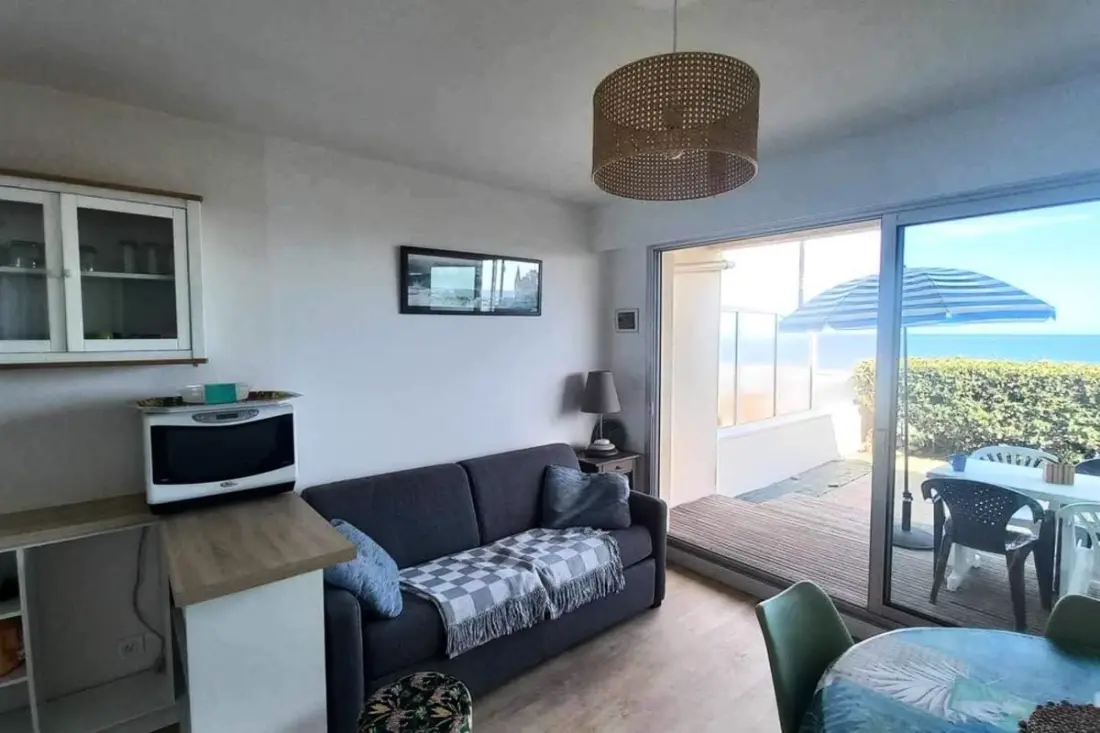 Appartement Vue Belle Iles  Et Le Chateau Turpault