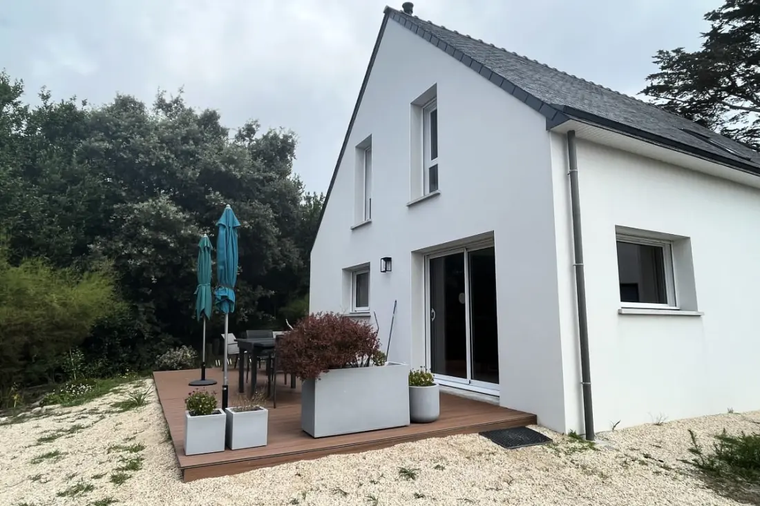 Maison Tamaris. Avec Jardin Et Clos