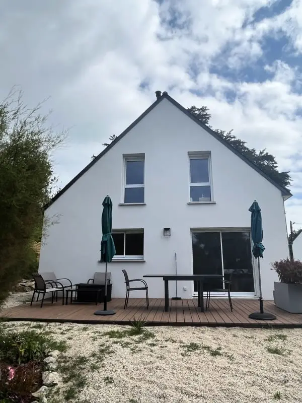 Maison Tamaris. Avec Jardin Et Clos