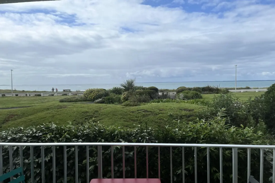 Studio Vue Sur Les 3 îles Prêt De La  Thalasso