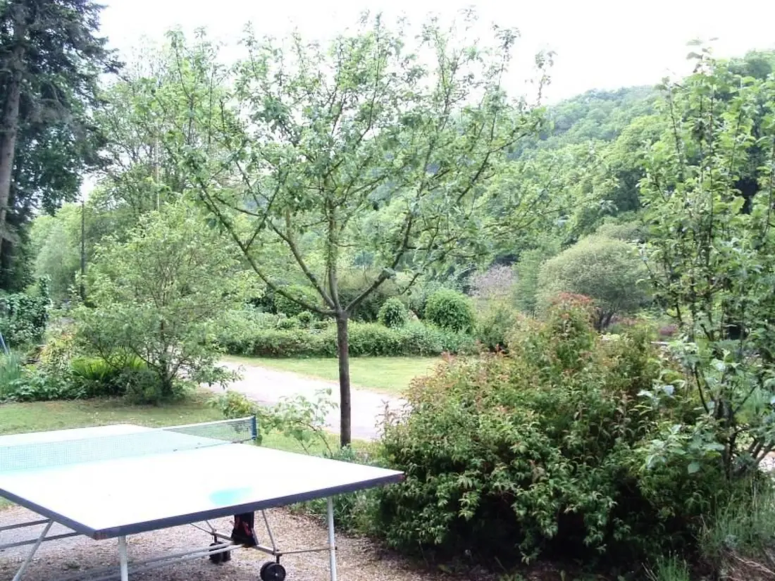 Résidence Apartment mit privater Terrasse am Fluss