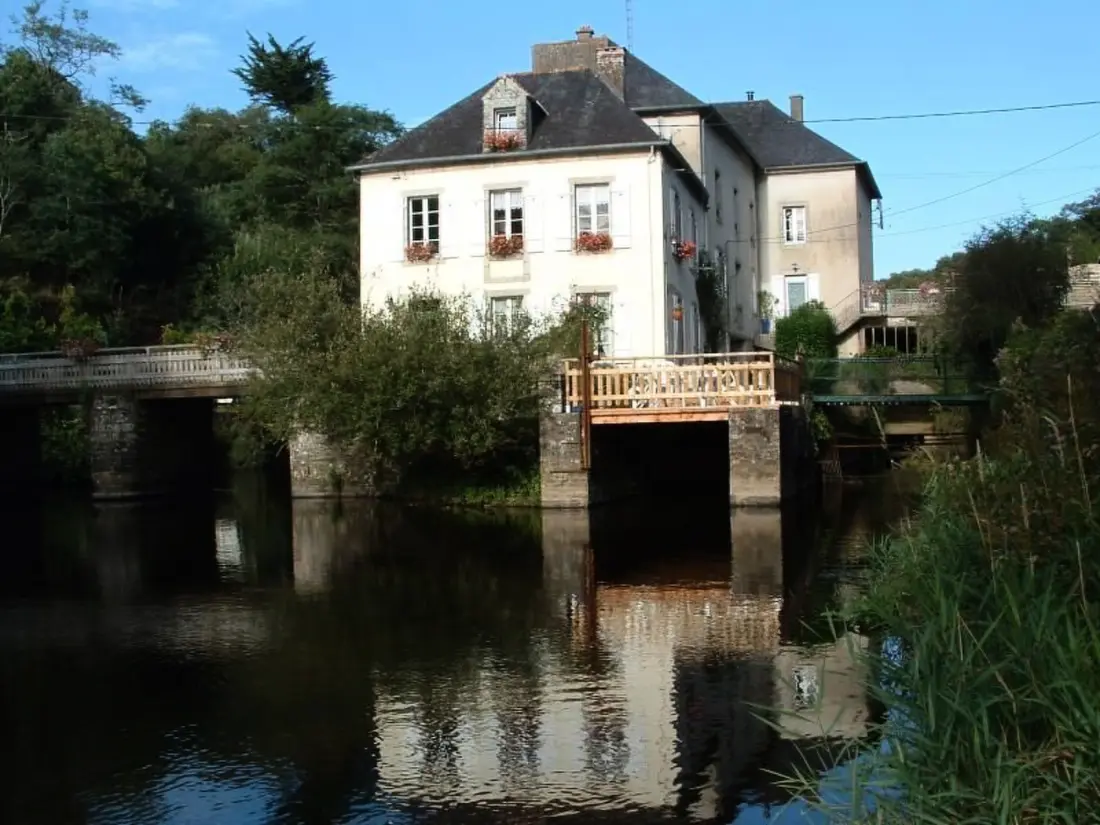 Résidence Unterkunft mit eigenem Garten und Blick auf den Fluss
