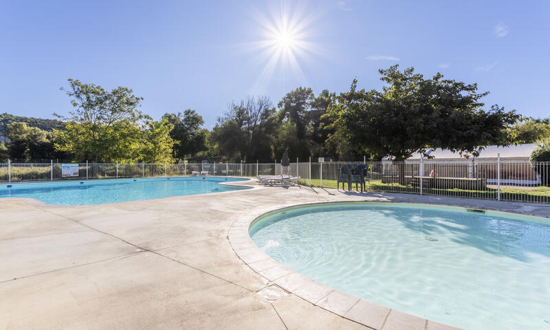 Alpha Camping Holding - Camping les Prés du Verdon *** - Quinson - 16