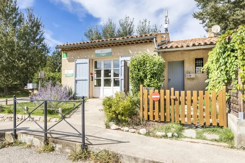 Alpha Camping Holding - Camping les Prés du Verdon 3 étoiles★★★