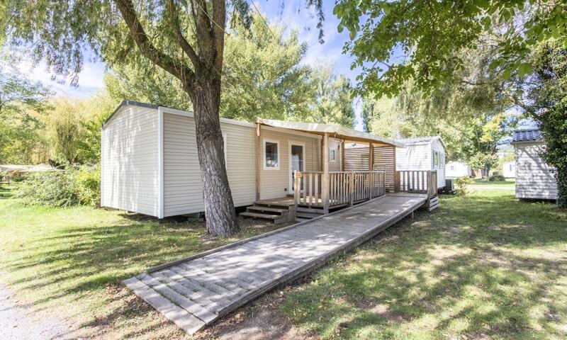 Alpha Camping Holding - Camping les Prés du Verdon *** - Quinson - 47