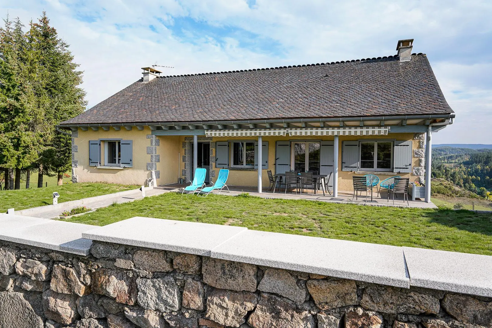 Gîte De France La Maison Du Rocher 4 Épis - - Rimeize - 1