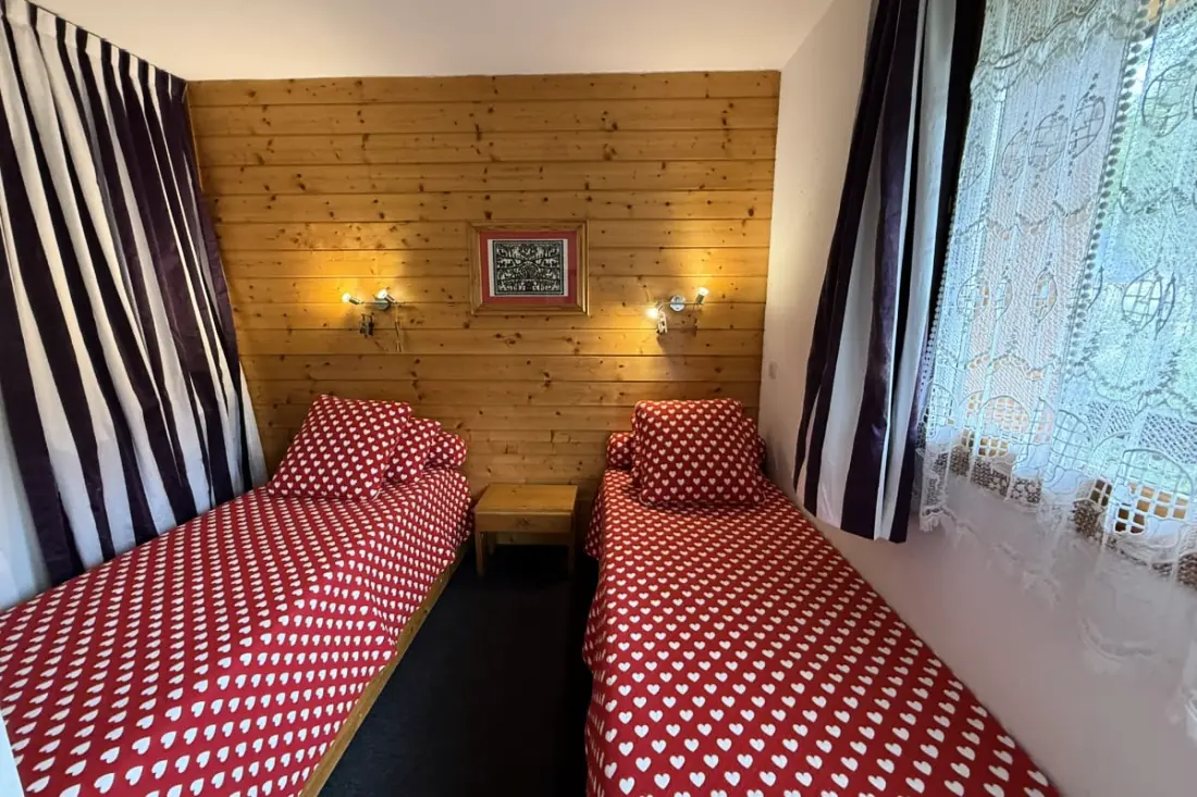 Résidence Appart 4 Pers • Proche Pistes• Piscine Et Sauna • Risoul