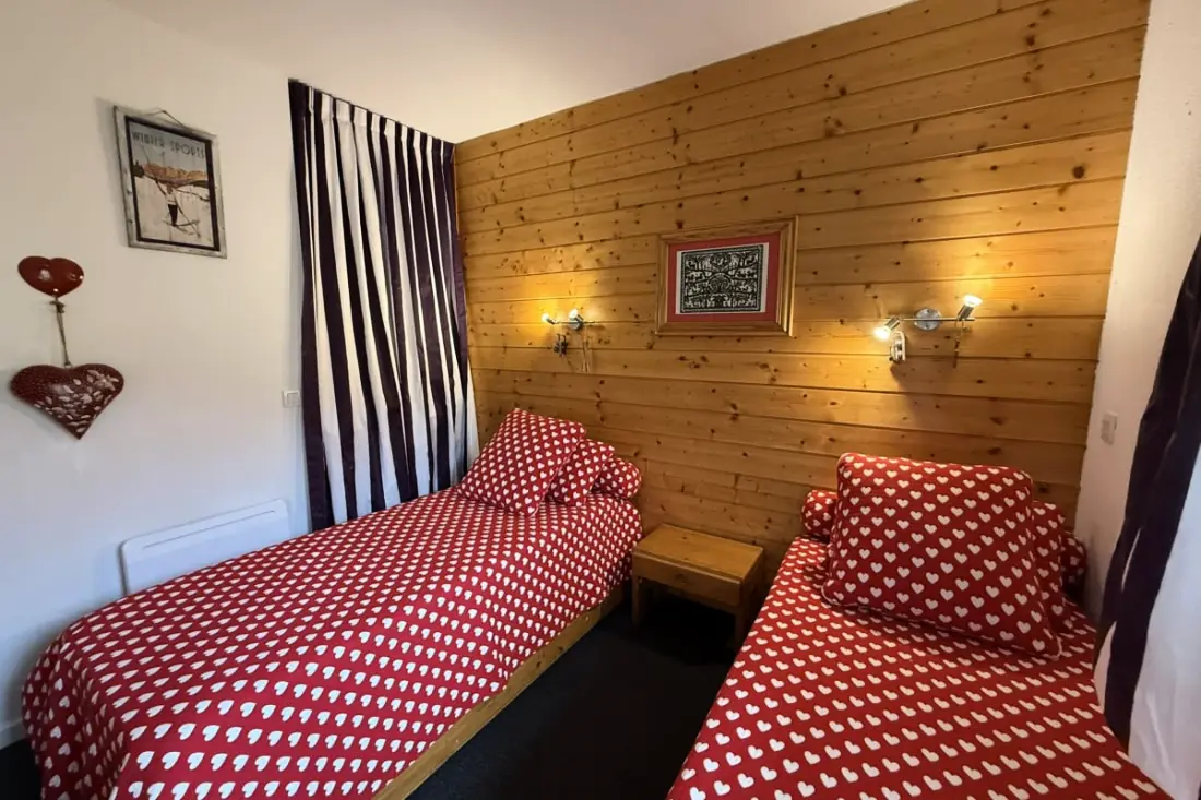 Résidence Appart 4 Pers • Proche Pistes• Piscine Et Sauna • Risoul