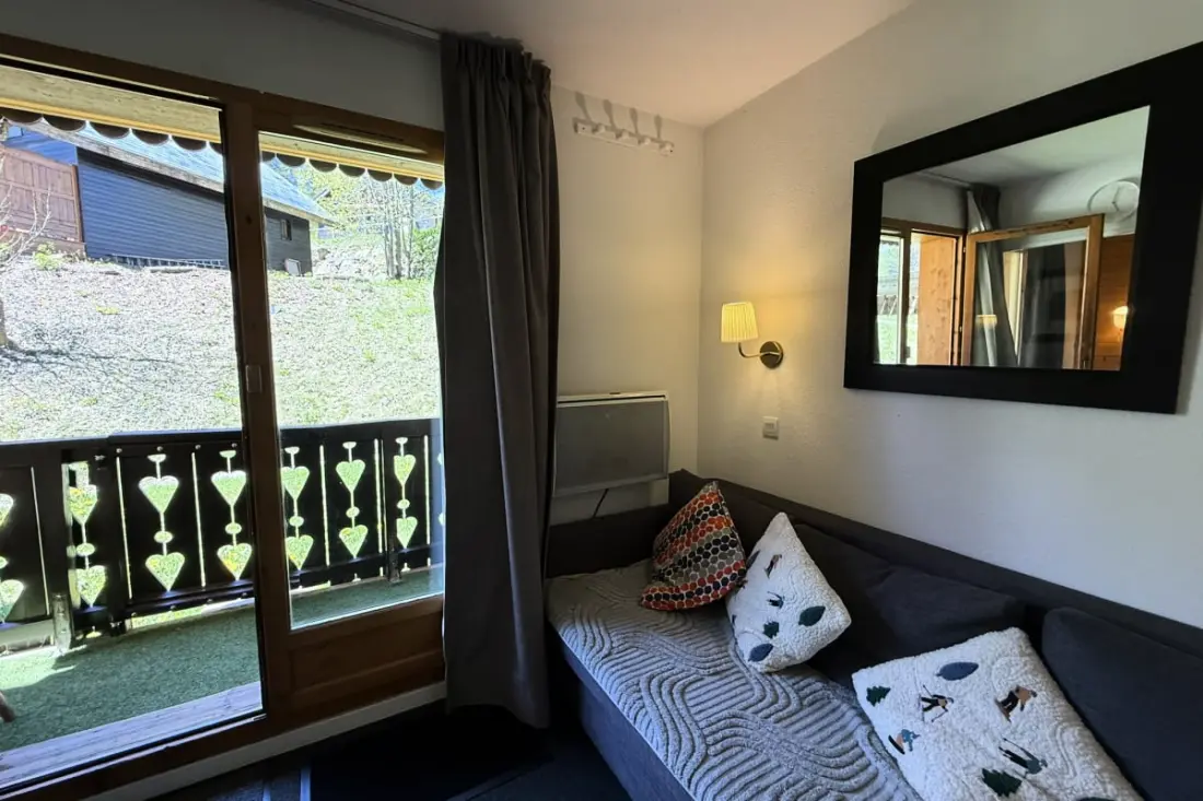 Résidence Risoul • T2 6 Pers • Piscine Et Sauna • Proche Pistes