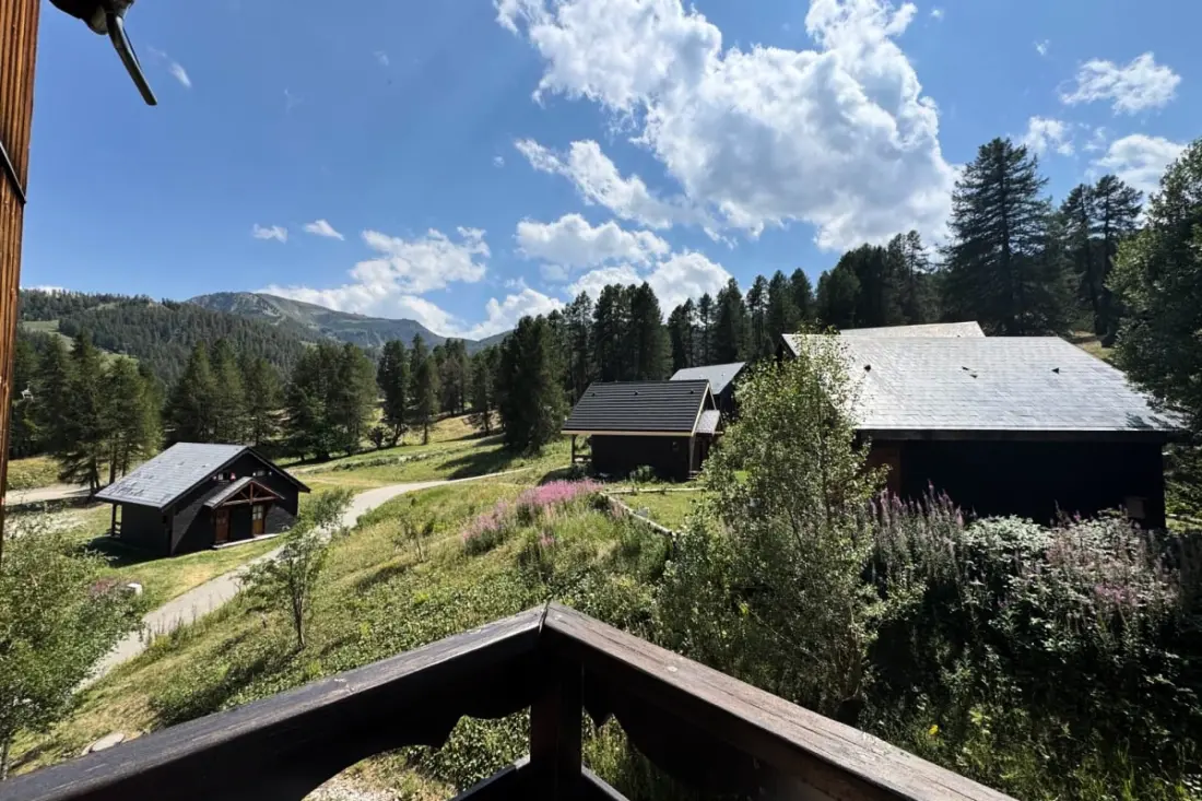 Résidence Risoul • T2 6 Pers • Piscine Et Sauna • Proche Pistes