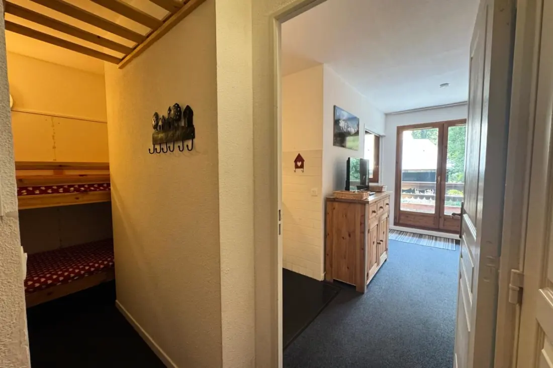 Résidence Risoul • T2 6 Pers • Piscine Et Sauna • Proche Pistes