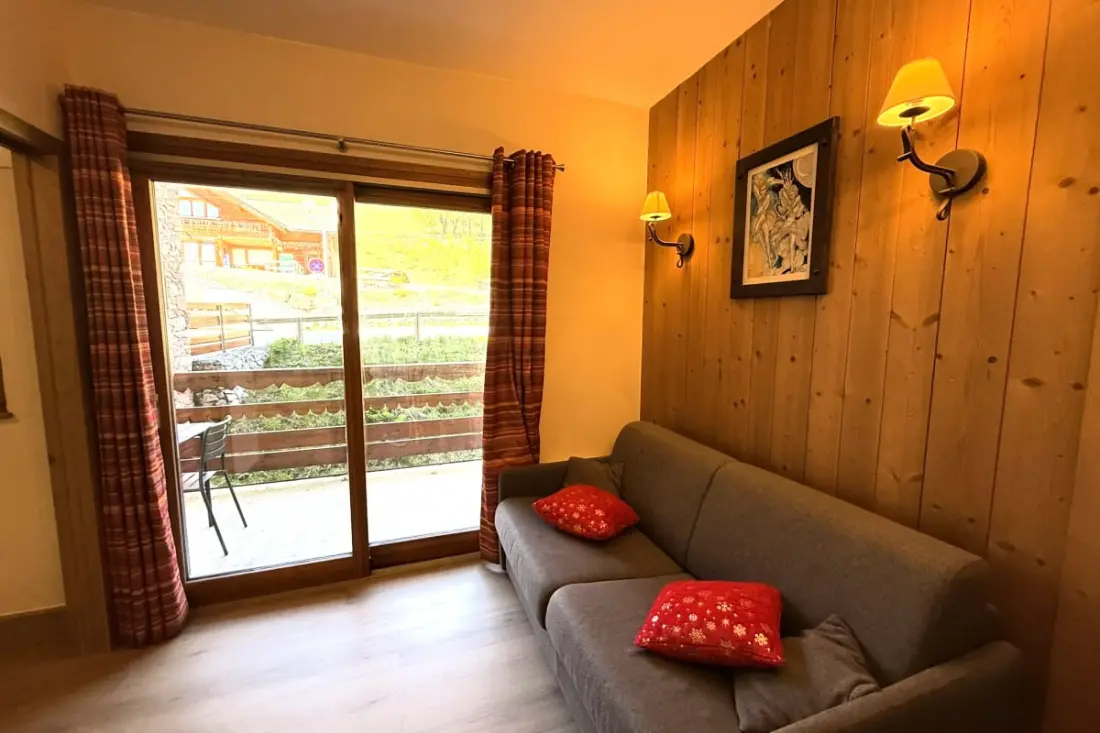 Résidence Risoul • T2 6 Pers • Piscine Et Sauna • Skis Aux Pieds