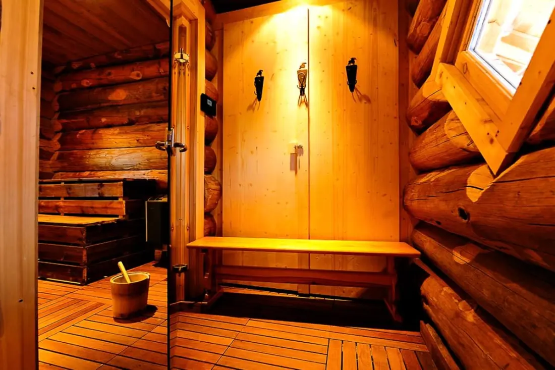 Résidence Risoul • T2 6 Pers • Piscine Et Sauna • Skis Aux Pieds