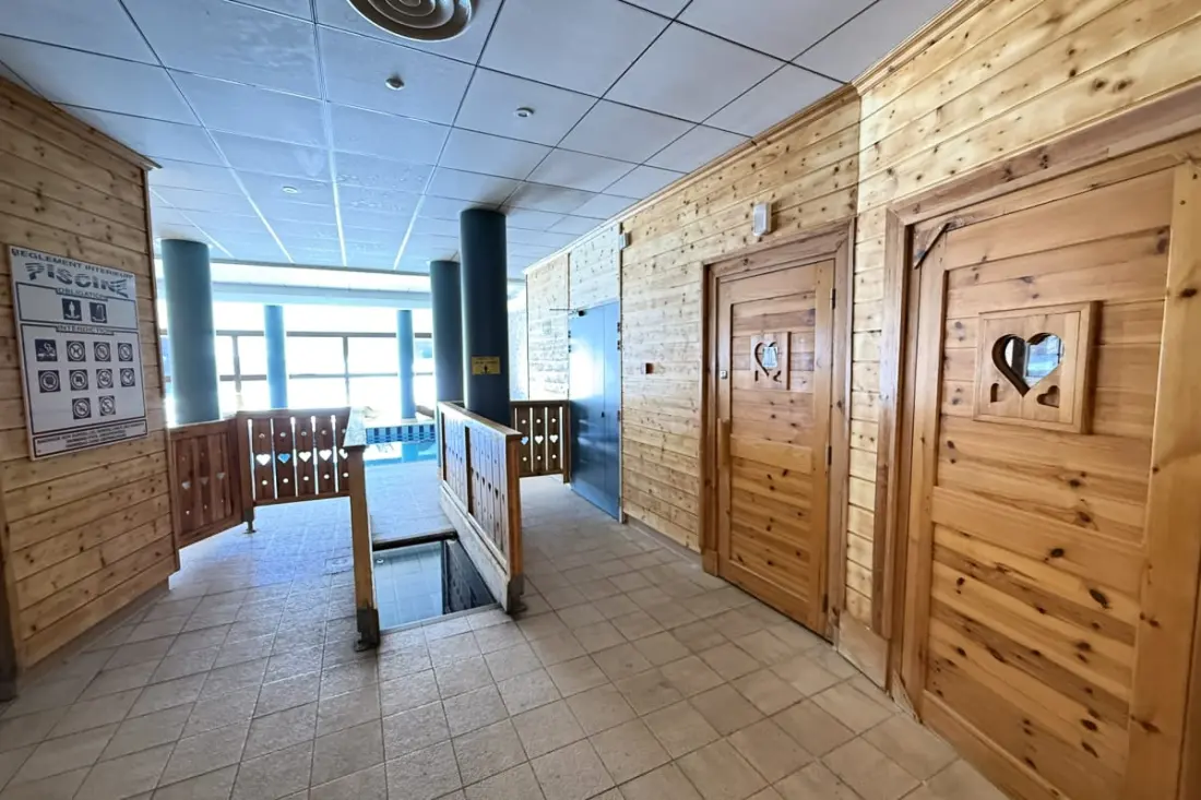 Résidence Risoul • T4 8 Pers • Pied Des Pistes • Piscine &amp; Sauna