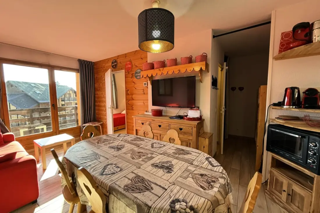 Résidence Risoul • T4 8 Pers • Piscine Et Sauna • Proche Pistes