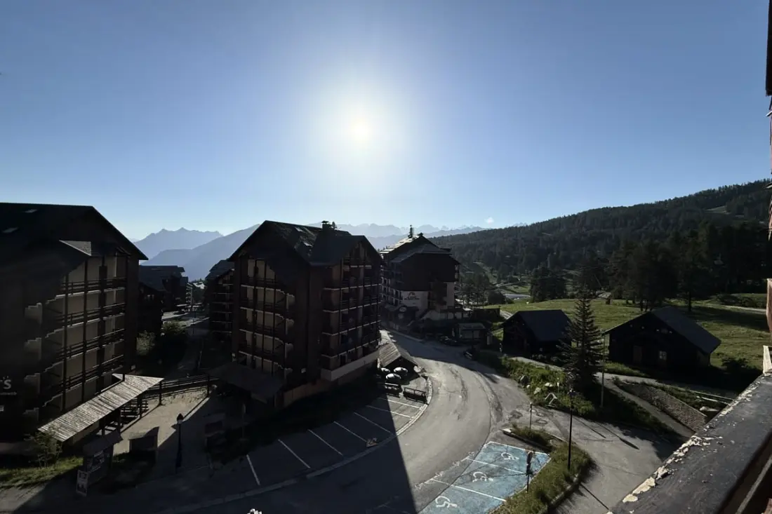 Résidence Risoul • T4 8 Pers • Piscine Et Sauna • Proche Pistes