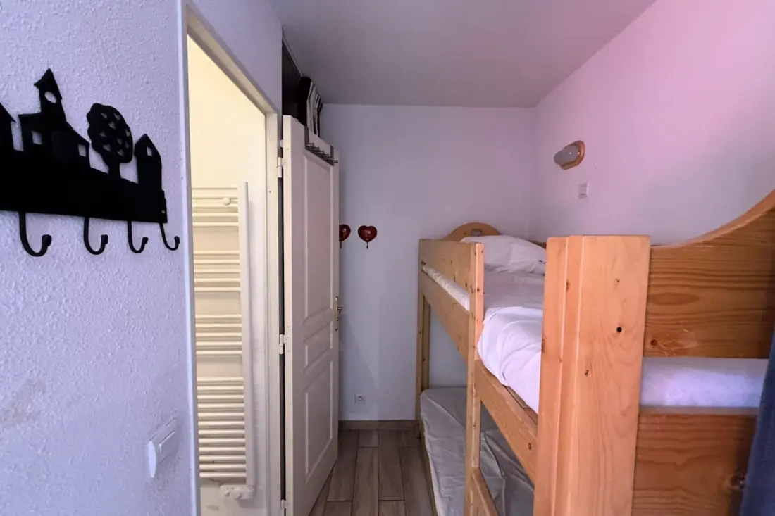 Résidence Risoul • T4 8 Pers • Piscine Et Sauna • Proche Pistes