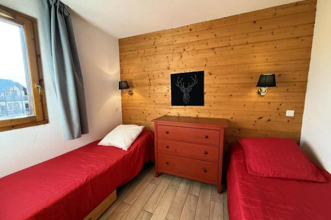 Résidence Risoul • T4 8 Pers • Piscine Et Sauna • Proche Pistes