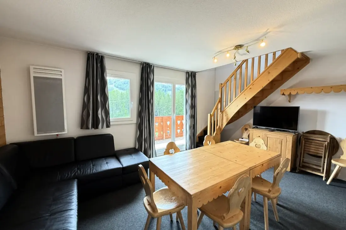 Résidence Risoul - Grand T4 Duplex  8 Pers • Vue Montagne