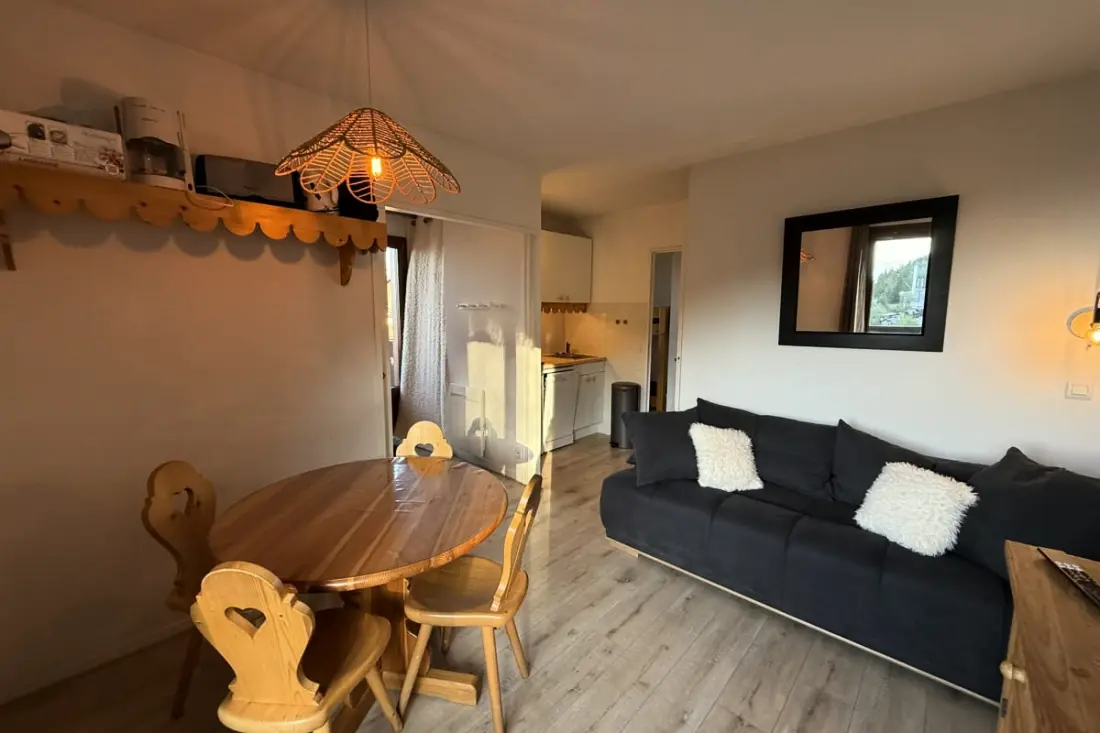Résidence Risoul :t2 4-6 Pers - Balcon Piscine Sauna