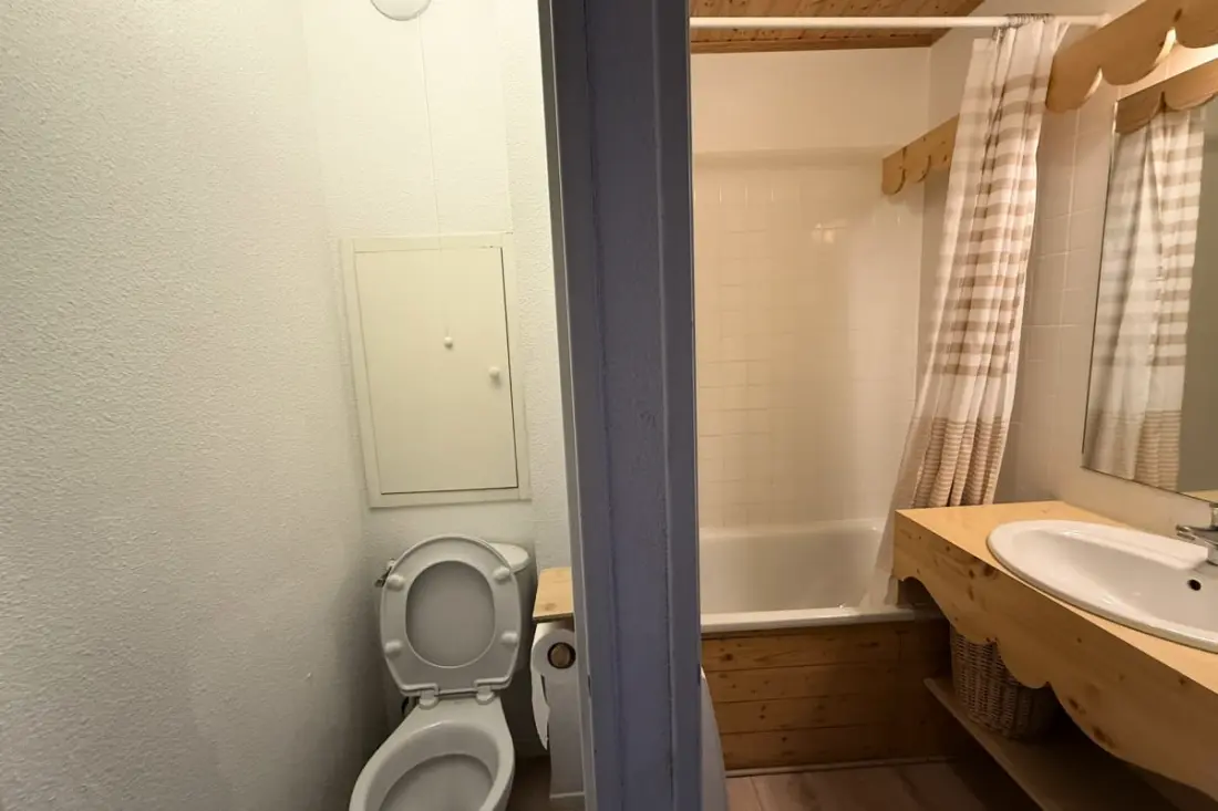 Résidence Risoul :t2 4-6 Pers - Balcon Piscine Sauna