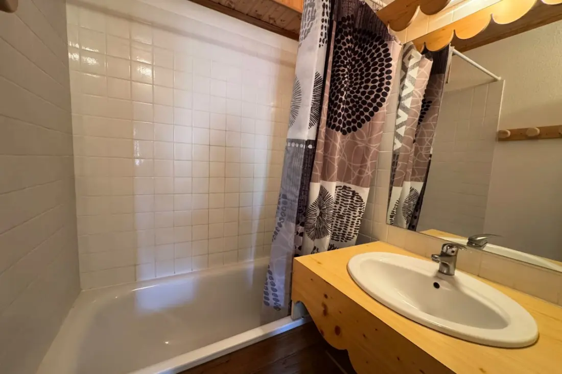 Résidence T4 6 Personnes Avec Grand Balcon • Piscine &amp; Sauna • Risoul