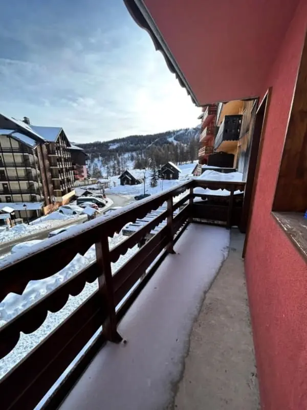 Studio Lumineux à Risoul, Ski Aux Pieds Et Confort