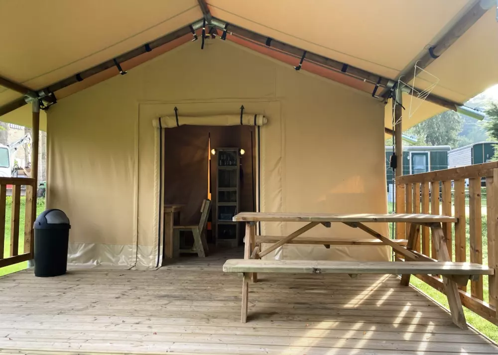 1-ouder camping Au Bord de l'Ourthe 2 étoiles★★