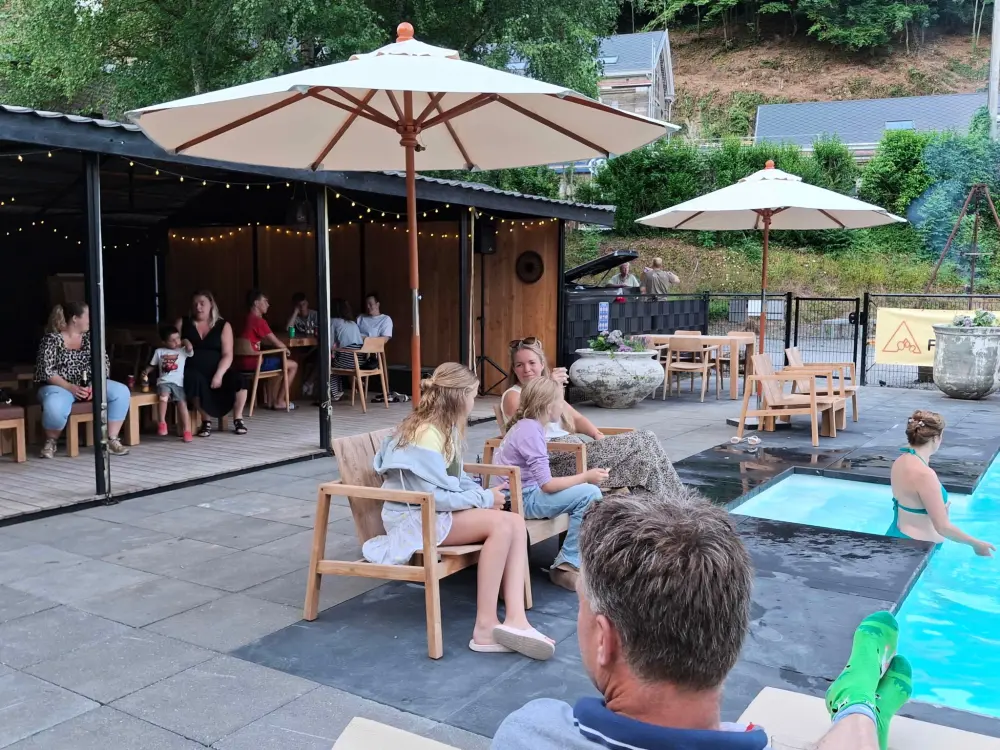 1-ouder camping Au Bord de l'Ourthe 2 étoiles★★