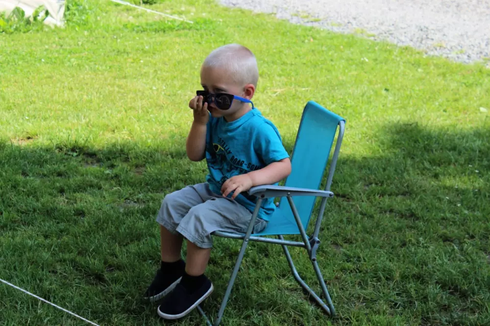 1-ouder camping Au Bord de l'Ourthe 2 étoiles★★