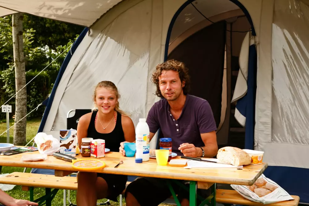 1-ouder camping Au Bord de l'Ourthe 2 étoiles★★