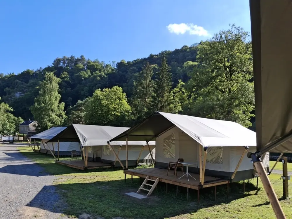 1-ouder camping Au Bord de l'Ourthe 2 étoiles★★