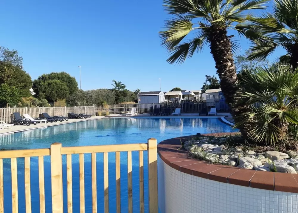 Flower Camping  Village Platin-Redoute 3 étoiles★★★