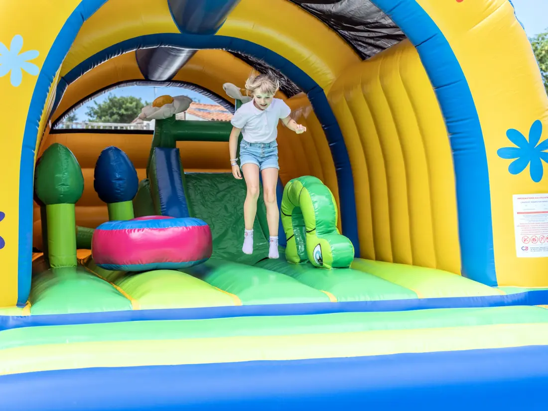 Flower Camping  Village Platin-Redoute 3 étoiles★★★