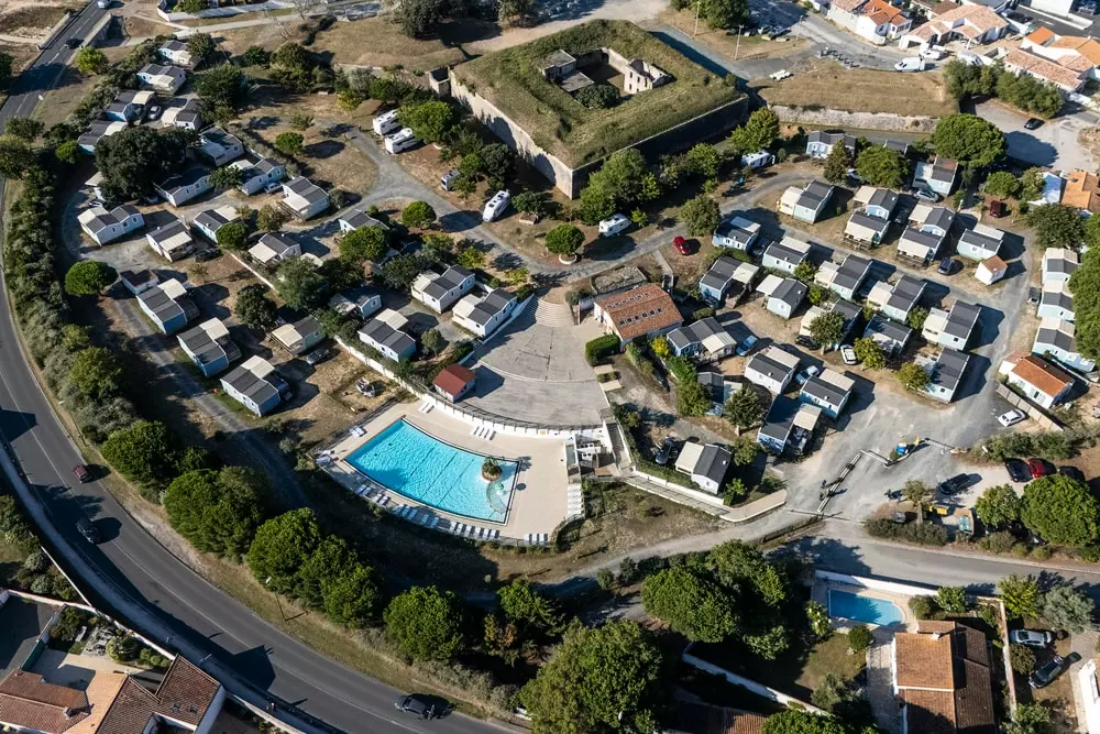 Flower Camping  Village Platin-Redoute 3 étoiles★★★