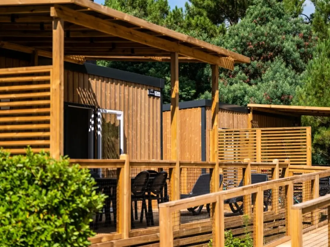 Flower Camping  Village Platin-Redoute 3 étoiles★★★