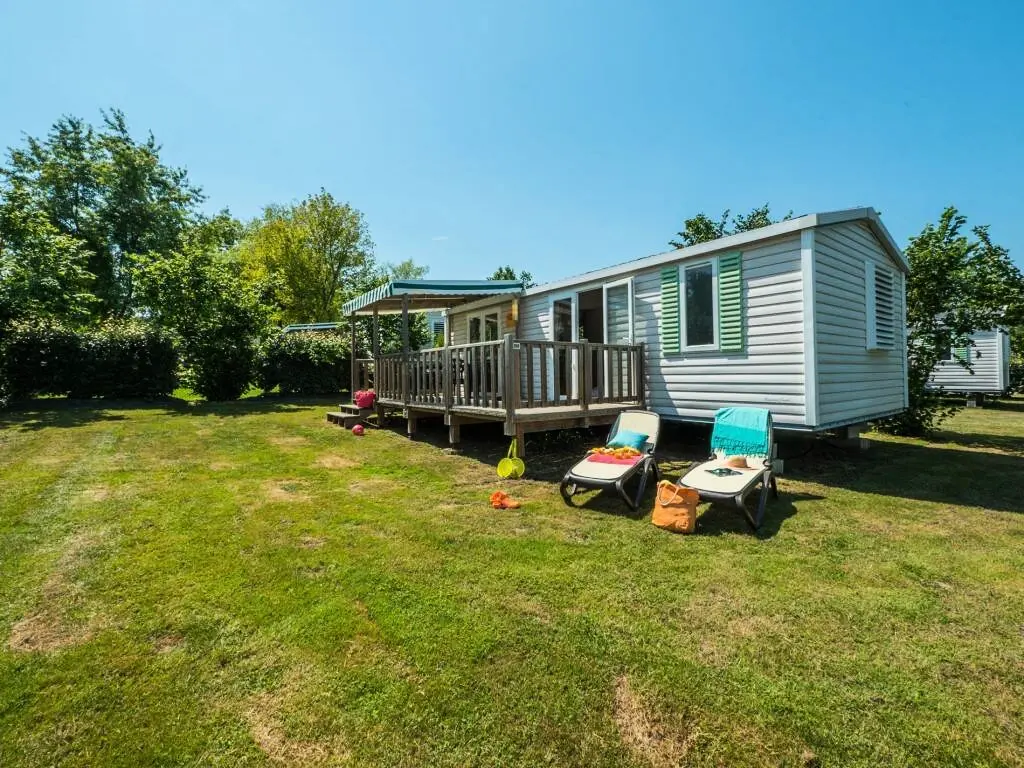 Camping Château de Fonrives