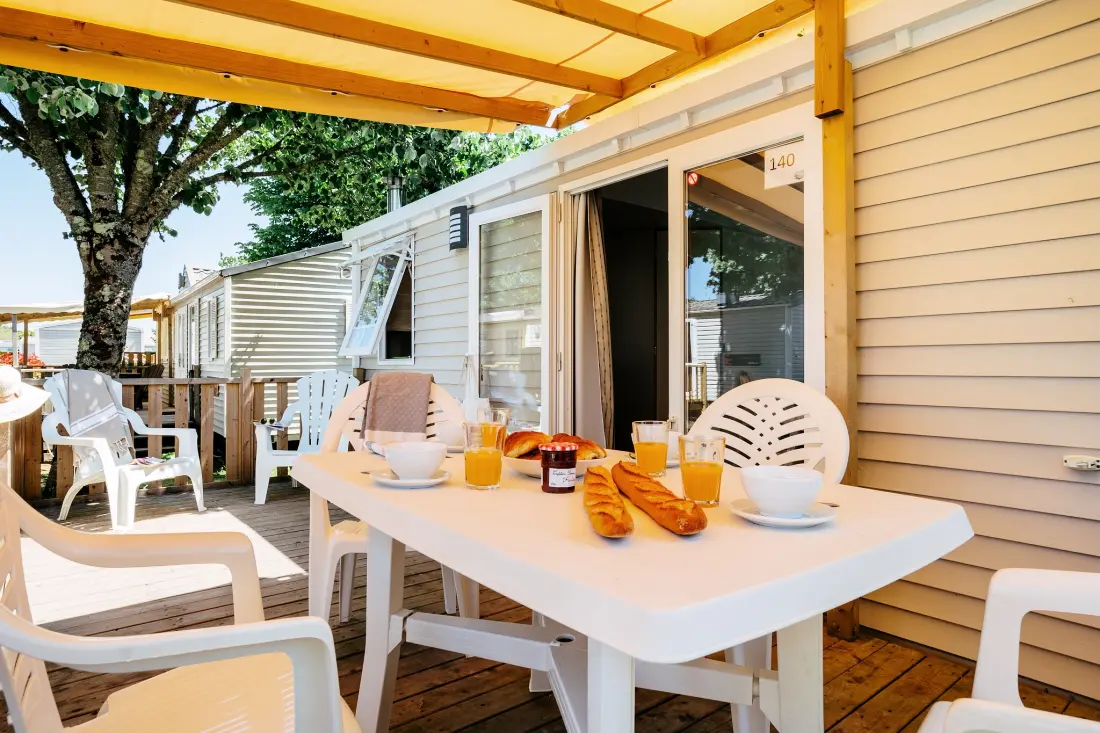 Camping Château de Fonrives