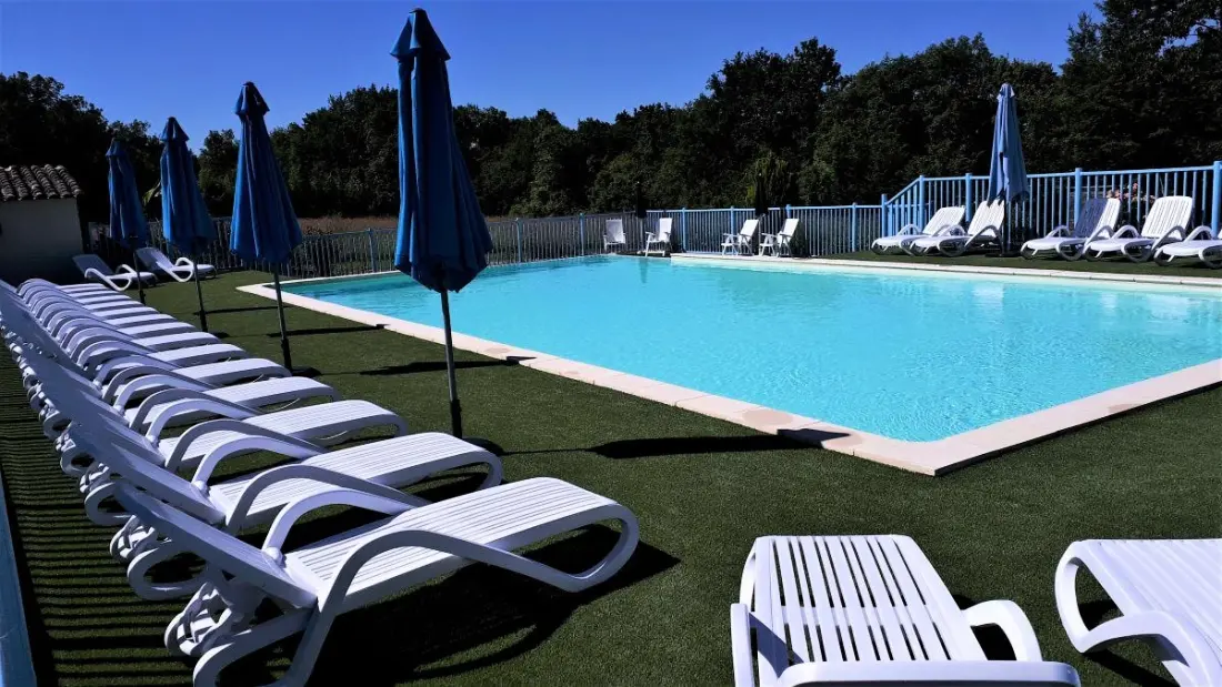 Camping de Bergougne 3 étoiles★★★