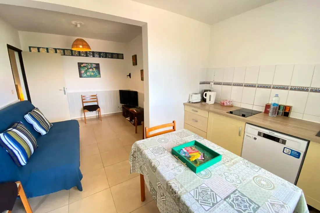 972d2 - Gwozey - Bas De Villa Tamarin