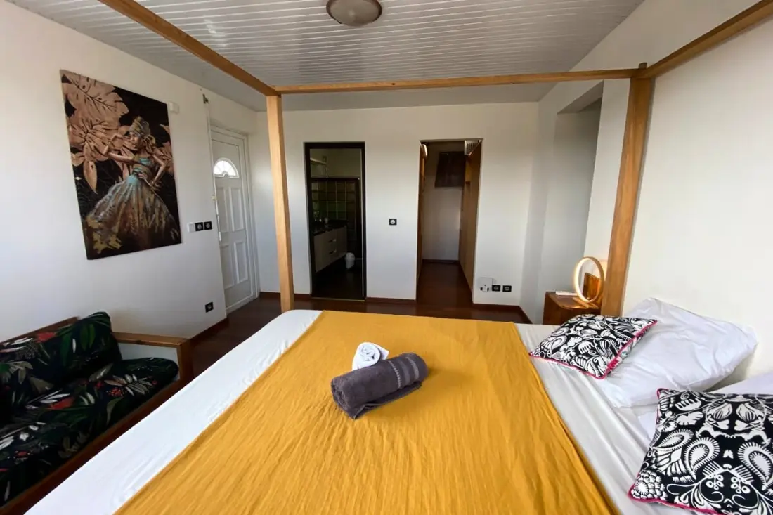 972d3 - Villa De 240m2 - Piscine - 5 Chambres