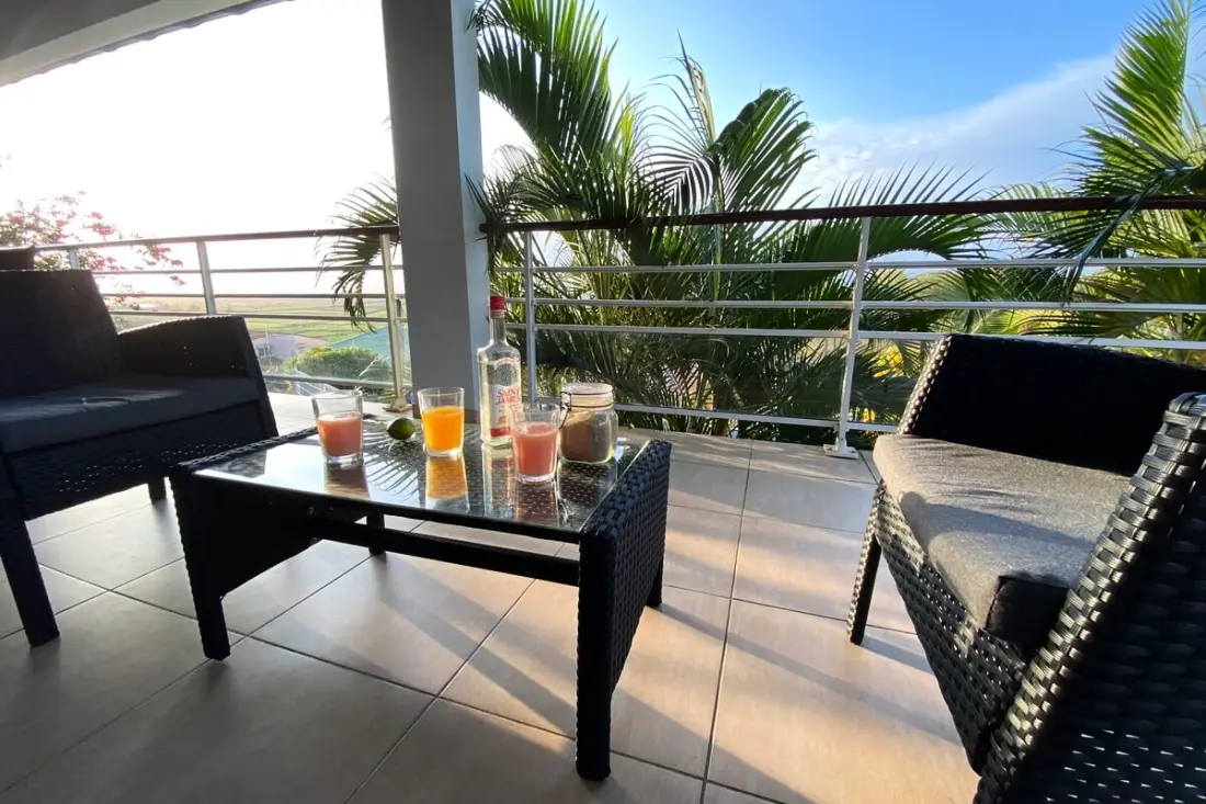 972d3 - Villa De 240m2 - Piscine - 5 Chambres
