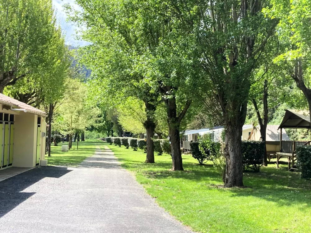 Camping le Pont 3 étoiles★★★