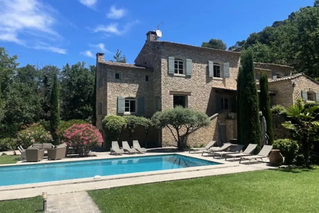 Propriété D'exception Au Coeur Du Luberon