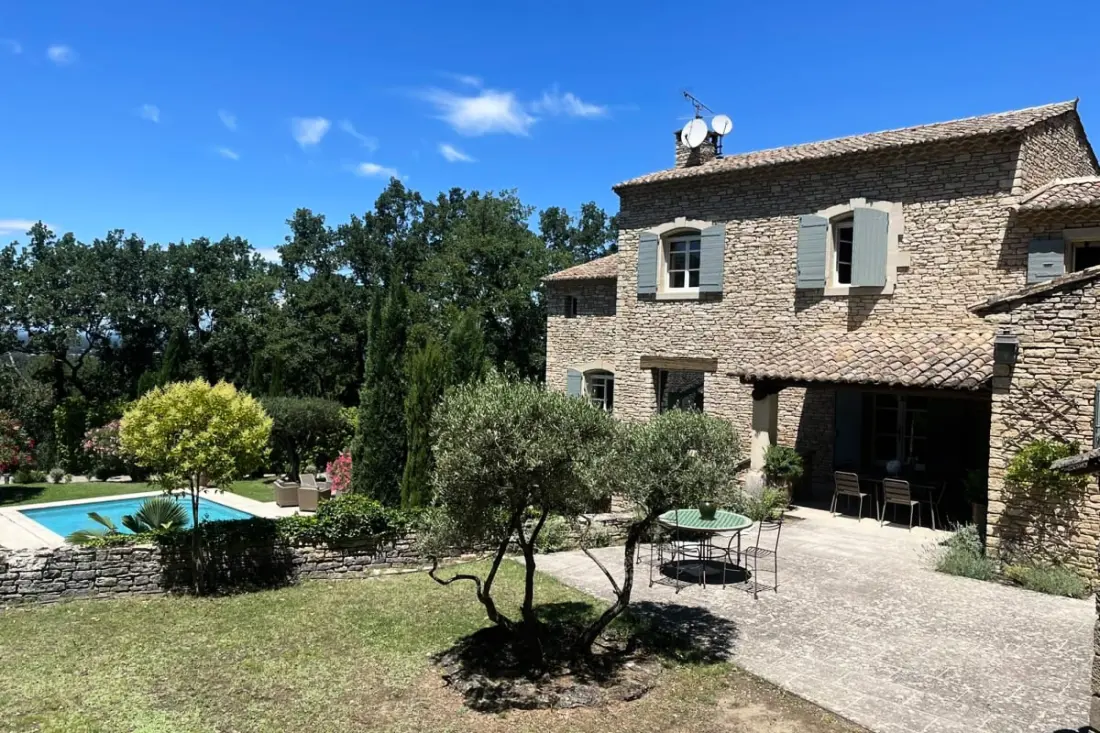 Propriété D'exception Au Coeur Du Luberon