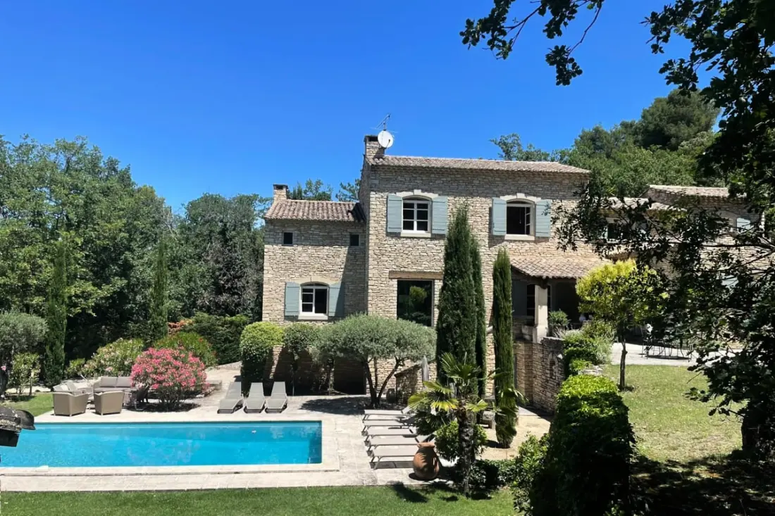 Propriété D'exception Au Coeur Du Luberon