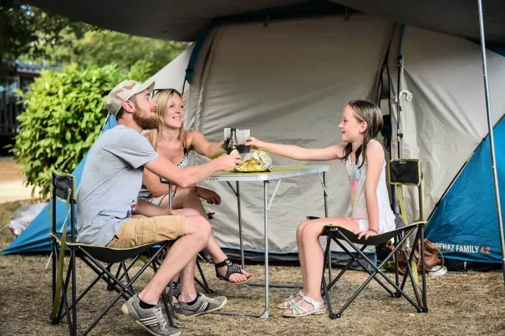Camping Les Cigales 4 étoiles★★★★